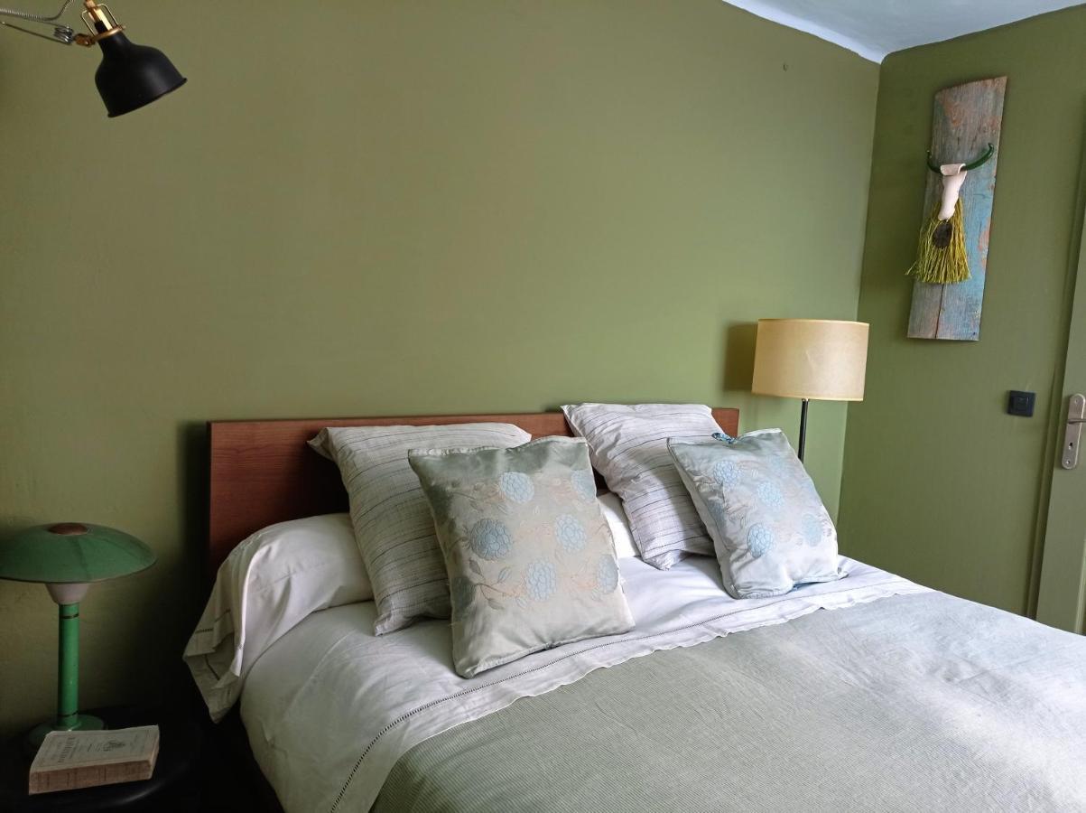 La Fontaine Bed & Breakfast Bargeme Ngoại thất bức ảnh